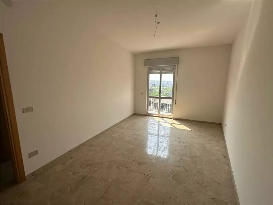 Immagine 13 di Appartamento in vendita  a Floridia