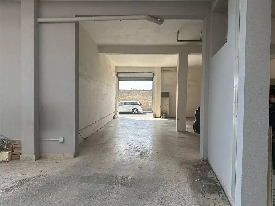 Immagine 19 di Appartamento in vendita  a Floridia