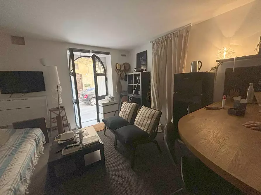 Immagine 2 di Casa indipendente in vendita  a Siracusa