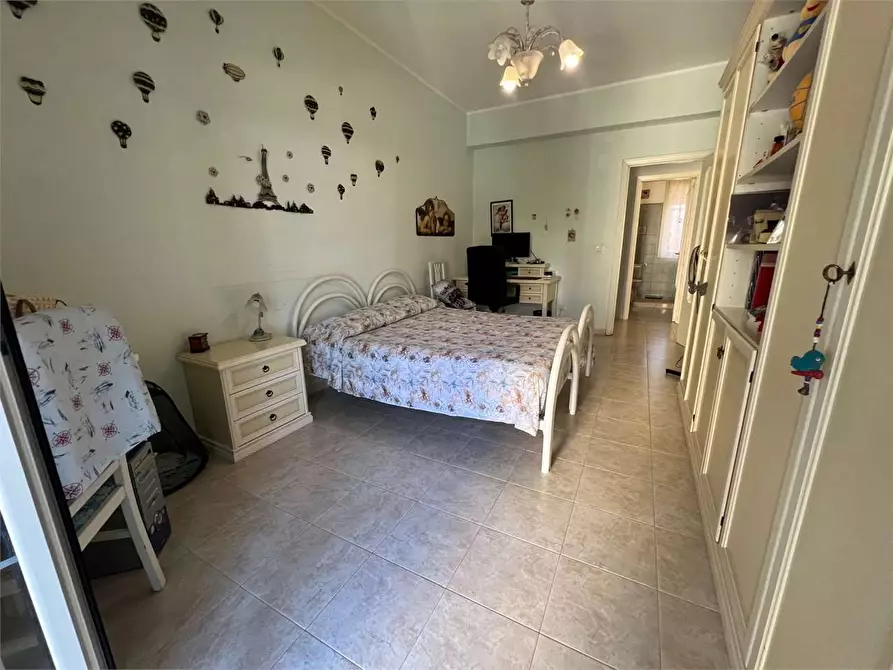 Immagine 11 di Appartamento in vendita  in via grottasanta 1 a Siracusa