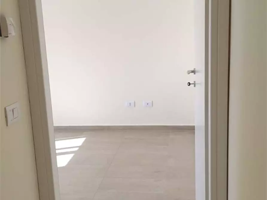 Immagine 13 di Appartamento in affitto  a Siracusa