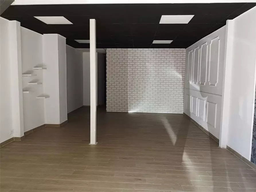 Immagine 5 di Ufficio in affitto  a Siracusa