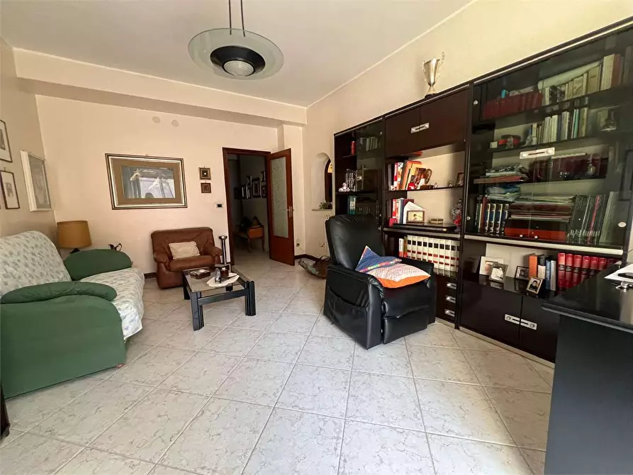 Immagine 9 di Appartamento in vendita  a Siracusa