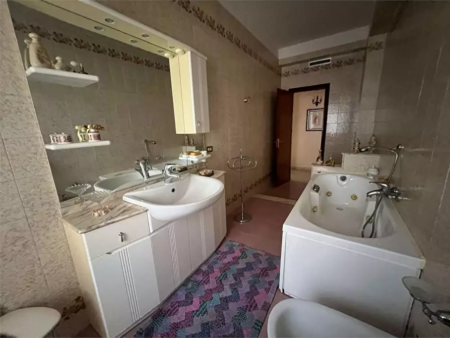 Immagine 25 di Appartamento in vendita  a Siracusa