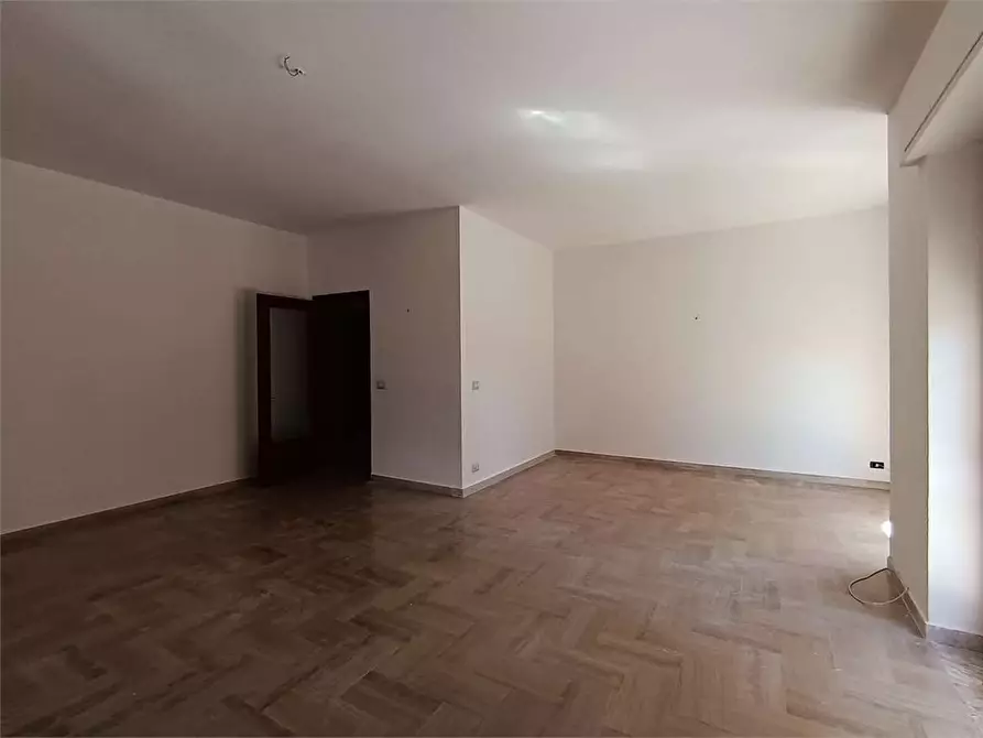 Immagine 8 di Appartamento in vendita  a Siracusa