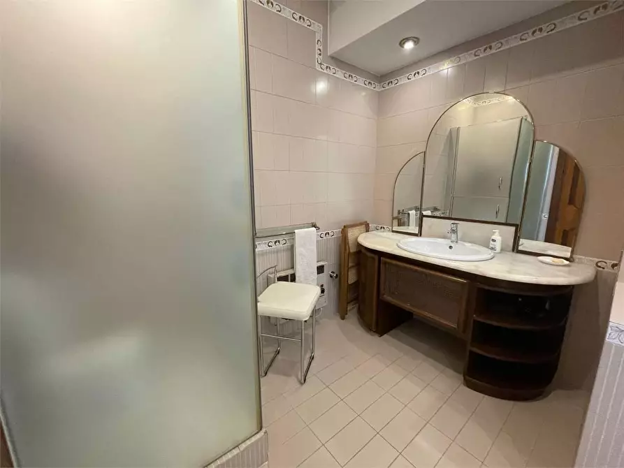 Immagine 7 di Appartamento in vendita  in via papa stefano IV 1 a Siracusa