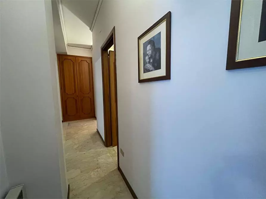 Immagine 21 di Appartamento in vendita  in via papa stefano IV 1 a Siracusa