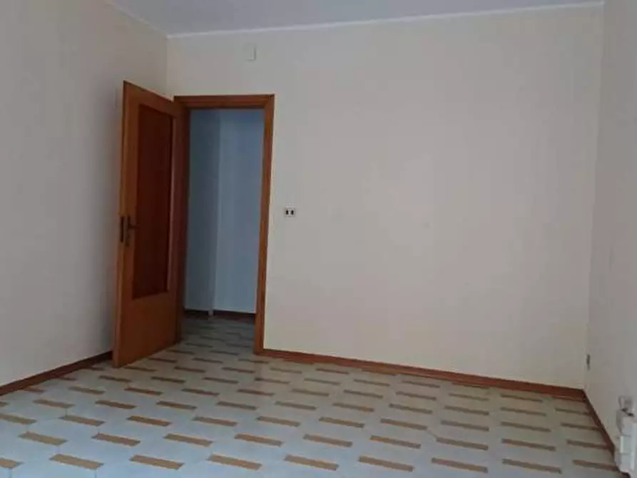 Immagine 5 di Ufficio in affitto  a Siracusa