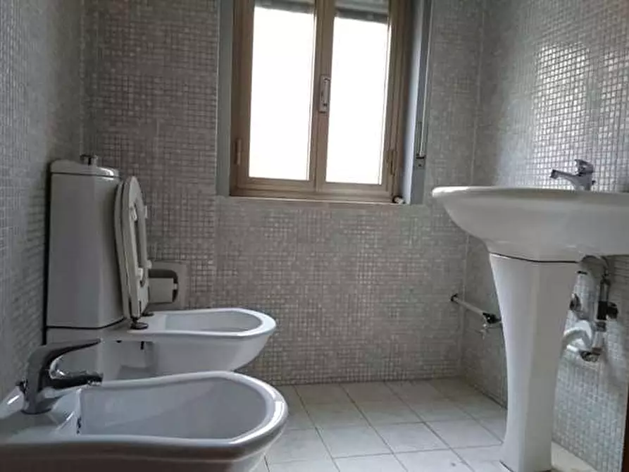 Immagine 9 di Ufficio in affitto  in viale teracati 1 a Siracusa