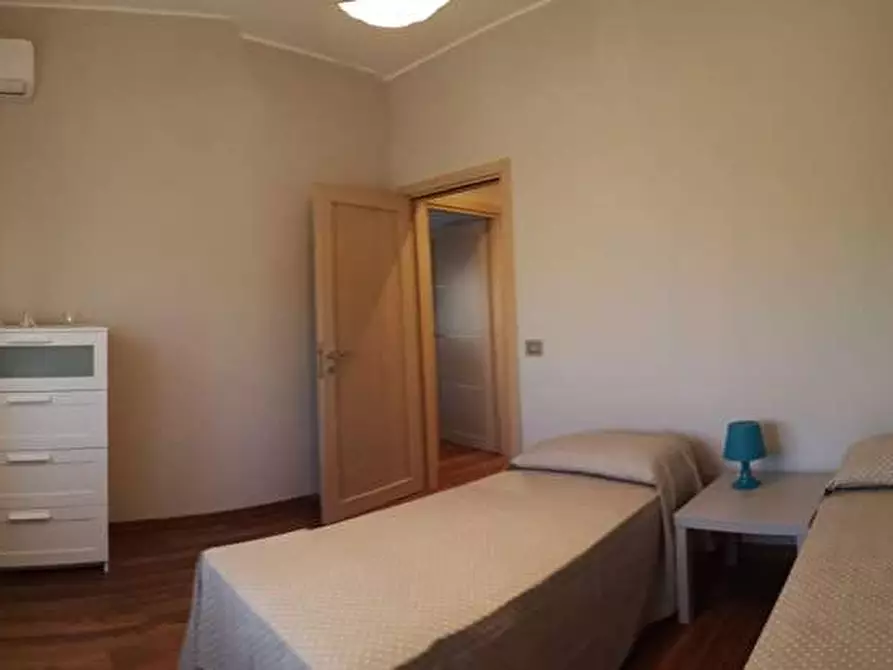 Immagine 15 di Appartamento in affitto  a Siracusa