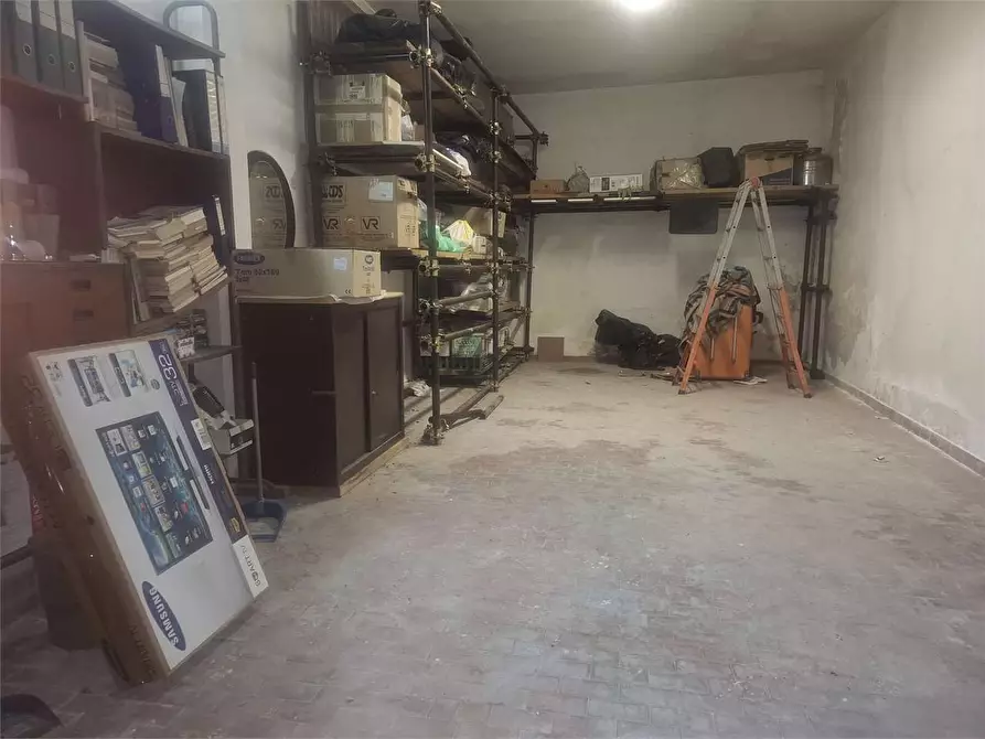 Immagine 4 di Garage in vendita  in ronco via damone 1 a Siracusa