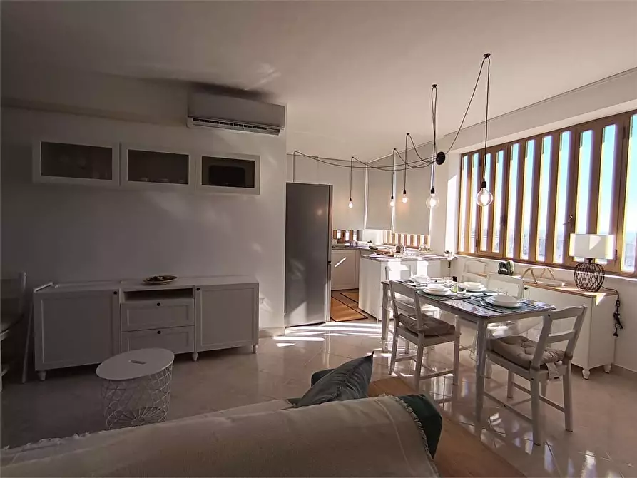 Immagine 8 di Appartamento in affitto  a Siracusa