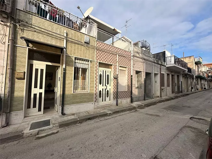 Immagine 1 di Casa indipendente in vendita  a Floridia