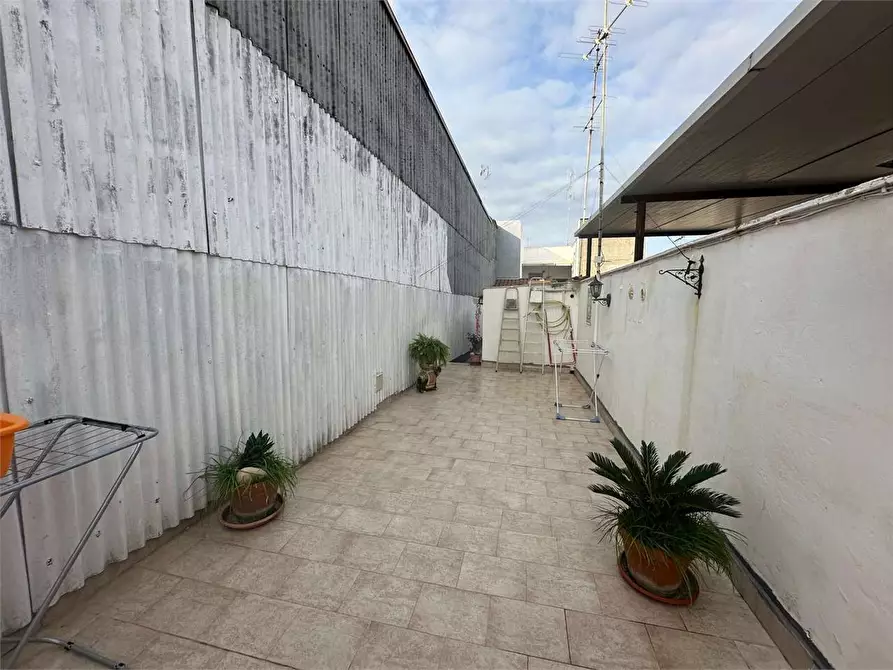 Immagine 19 di Casa indipendente in vendita  a Floridia