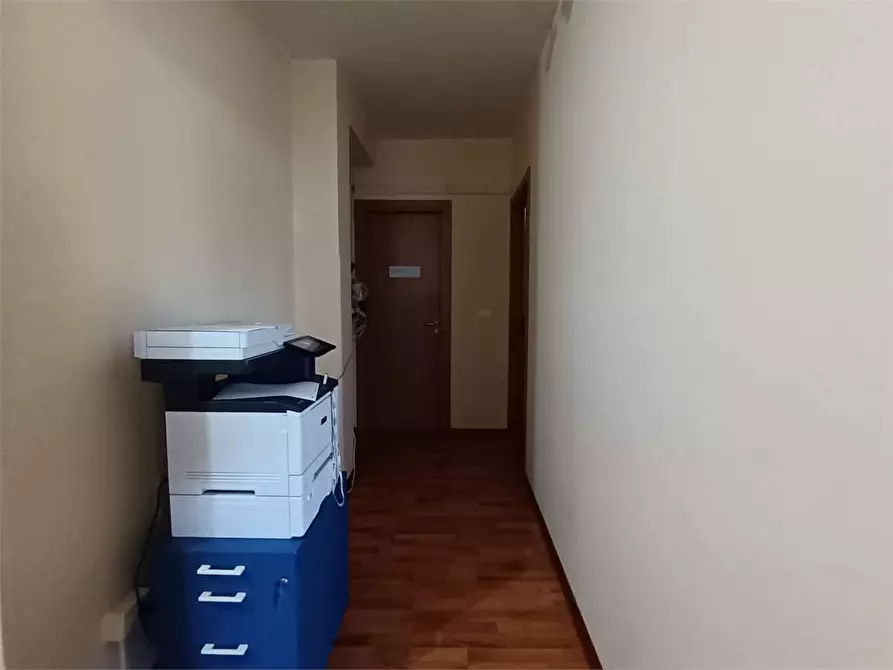 Immagine 6 di Ufficio in affitto  a Siracusa