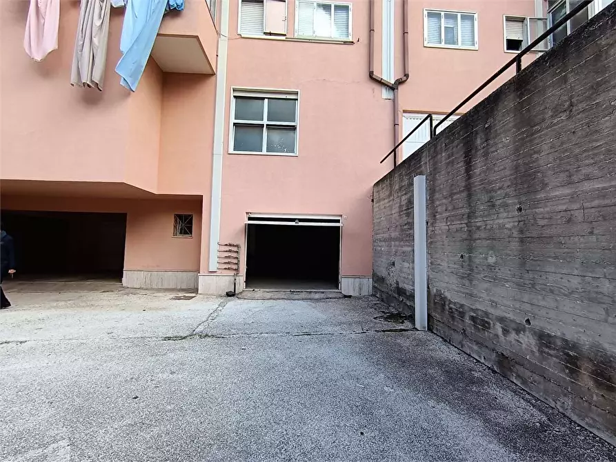 Immagine 43 di Appartamento in vendita  a Siracusa