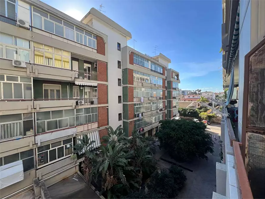 Immagine 1 di Appartamento in vendita  a Siracusa