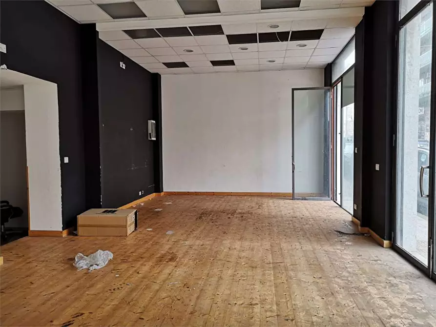 Immagine 5 di Negozio in affitto  a Siracusa