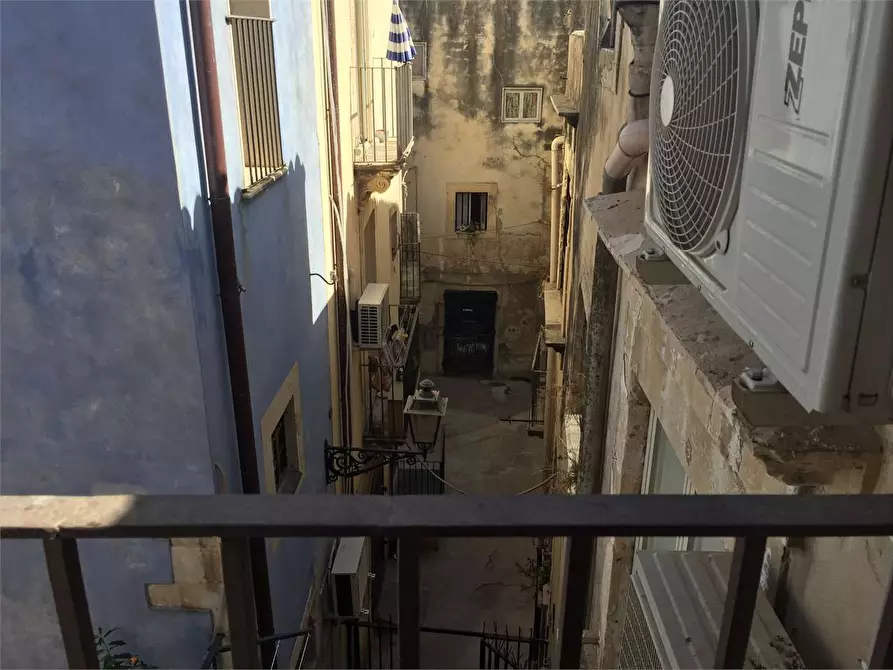 Immagine 1 di Casa indipendente in vendita  a Siracusa
