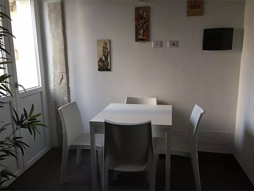 Immagine 13 di Casa indipendente in vendita  a Siracusa