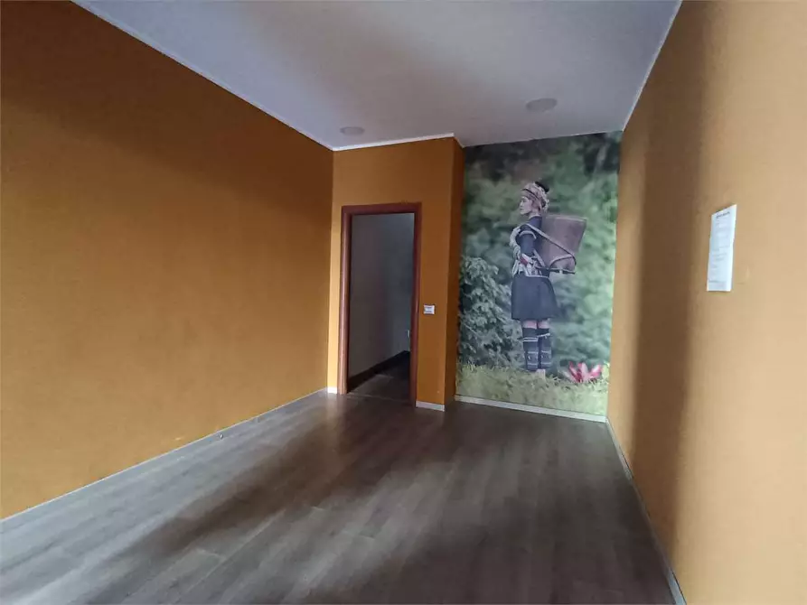 Immagine 3 di Negozio in affitto  in via aristofane 1 a Siracusa