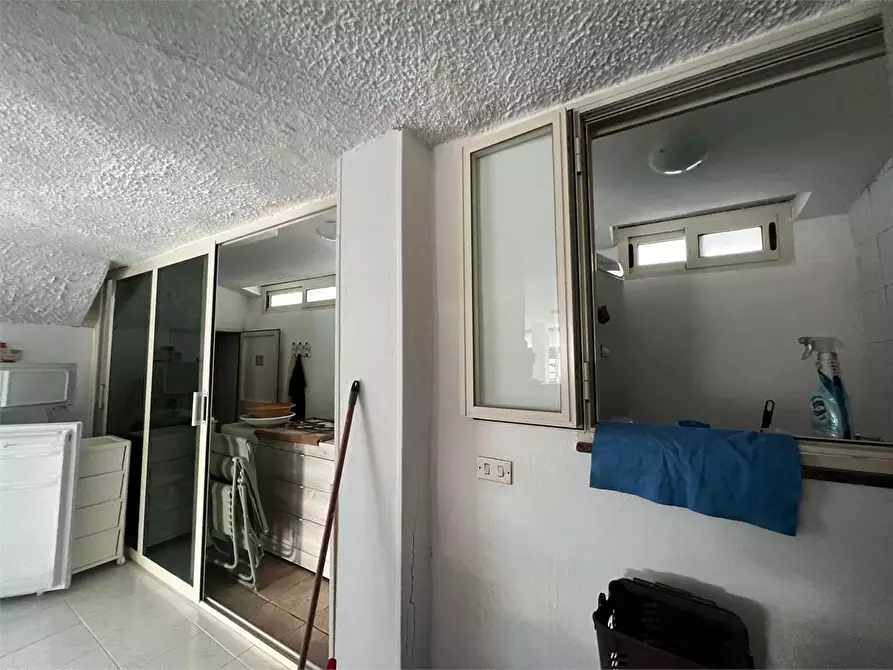 Immagine 11 di Villa in vendita  in viale dei lidi 1 a Siracusa