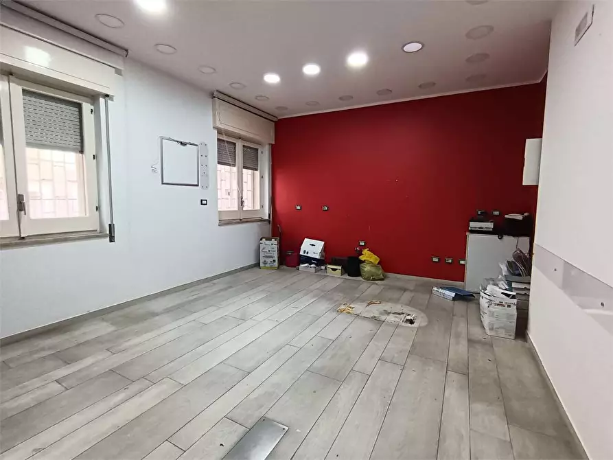 Immagine 11 di Ufficio in affitto  a Siracusa