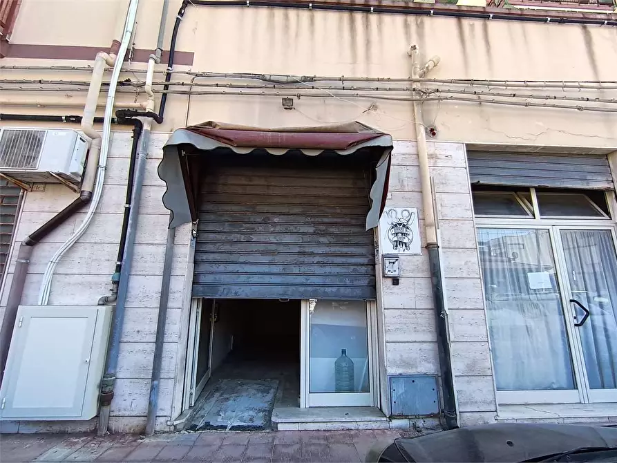 Immagine 3 di Negozio in vendita  a Siracusa