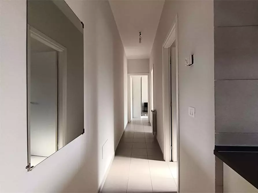 Immagine 5 di Appartamento in affitto  a Siracusa