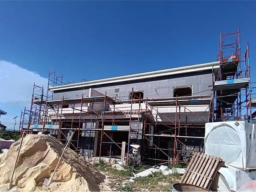 Immagine 1 di Villa in vendita  a Siracusa