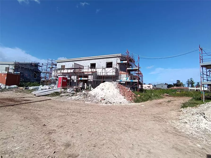 Immagine 5 di Villa in vendita  a Siracusa