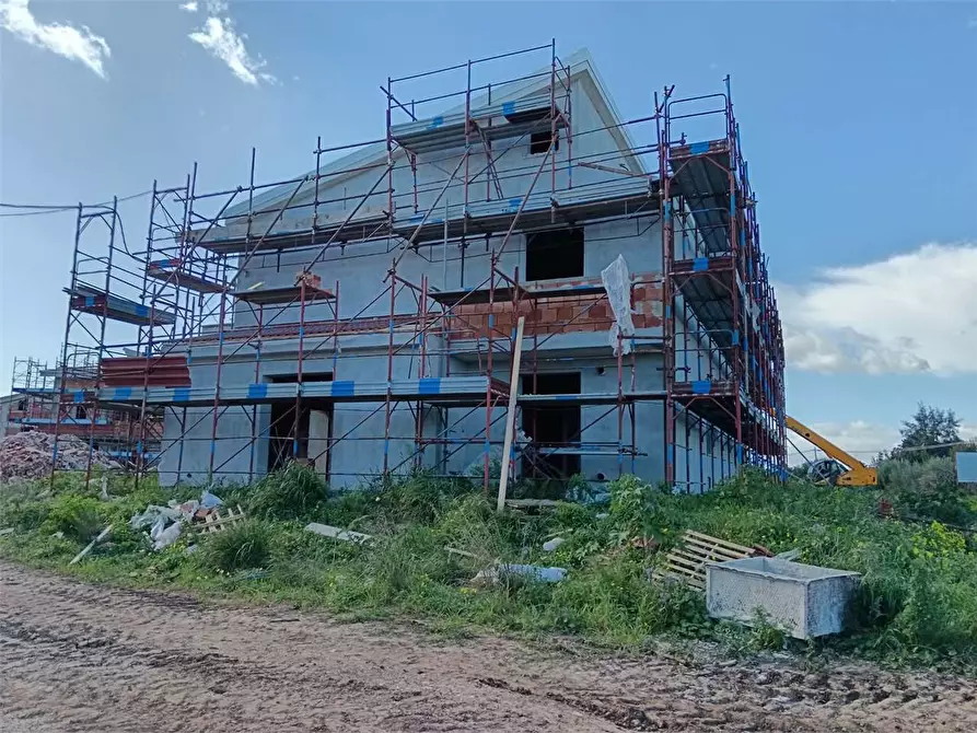 Immagine 4 di Villa in vendita  a Siracusa