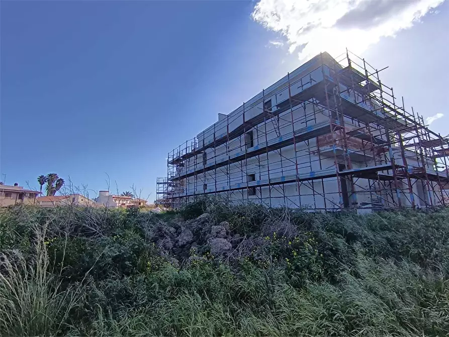 Immagine 10 di Villa in vendita  a Siracusa