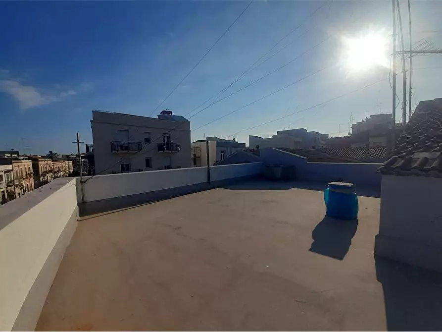 Immagine 1 di Casa indipendente in vendita  a Siracusa