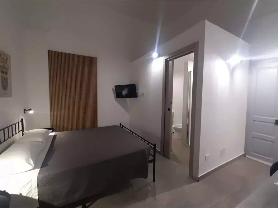 Immagine 18 di Casa indipendente in vendita  a Siracusa