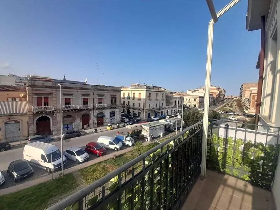 Immagine 35 di Appartamento in vendita  a Siracusa