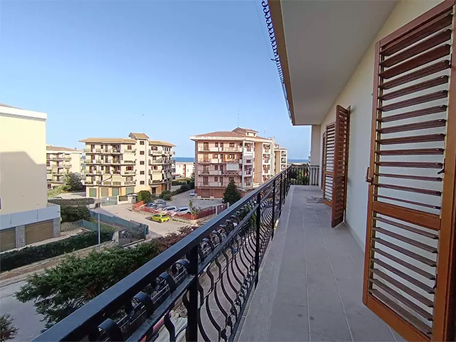 Immagine 1 di Appartamento in affitto  a Siracusa