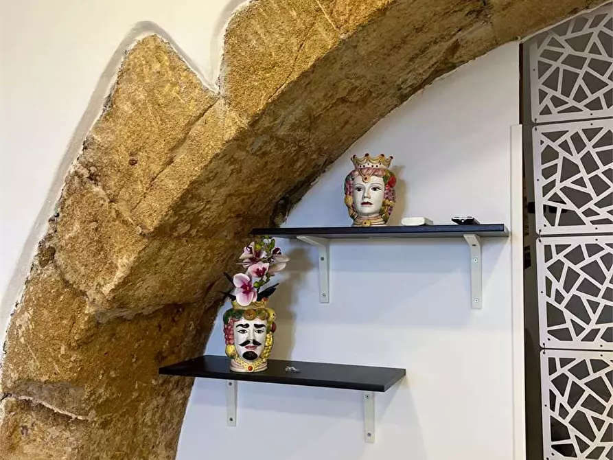 Immagine 13 di Casa indipendente in vendita  a Siracusa