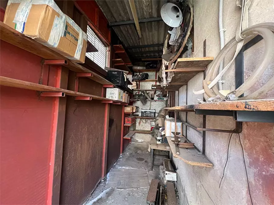 Immagine 6 di Laboratorio in vendita  a Siracusa