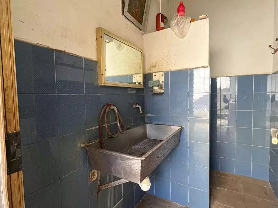 Immagine 7 di Laboratorio in vendita  a Siracusa