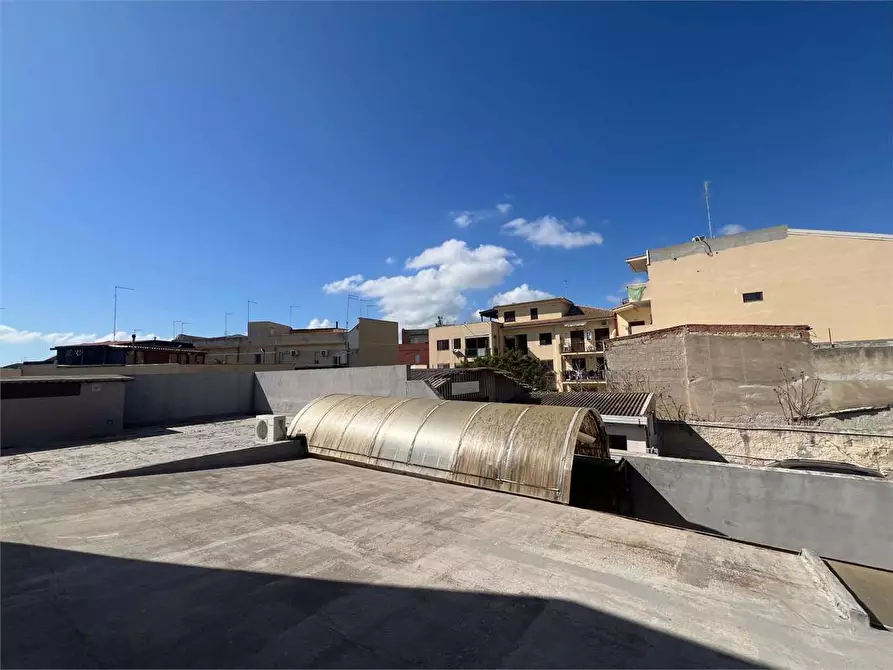 Immagine 27 di Laboratorio in vendita  a Siracusa