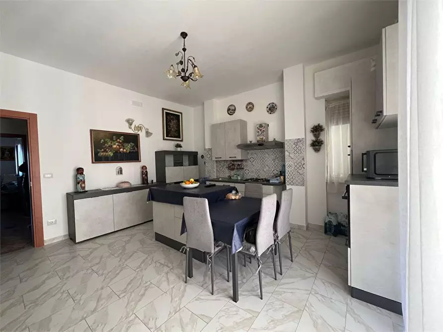 Immagine 6 di Appartamento in vendita  in via adda 1 a Siracusa