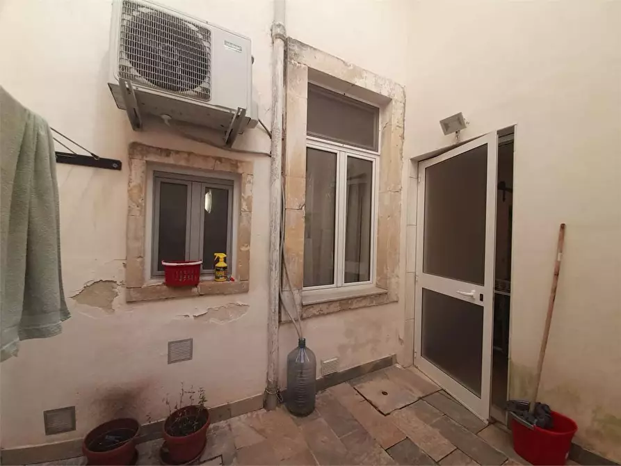 Immagine 14 di Casa indipendente in vendita  a Siracusa