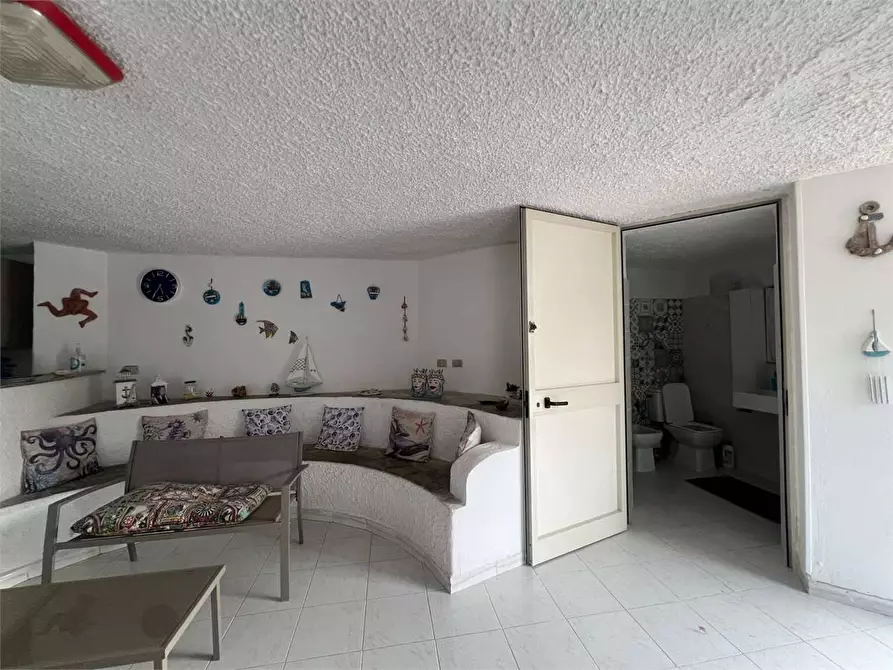 Immagine 18 di Villa in affitto  a Siracusa