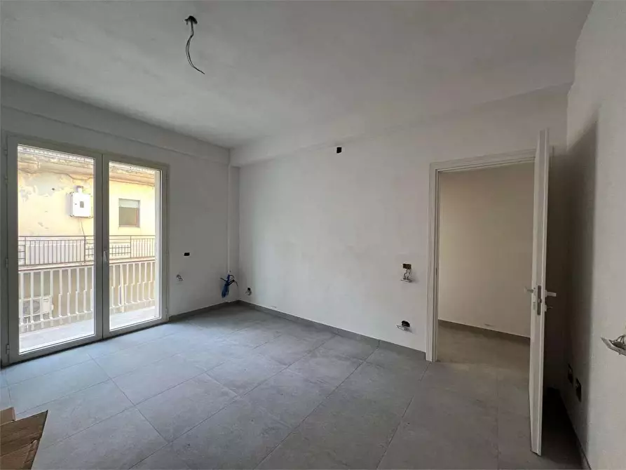 Immagine 18 di Appartamento in vendita  a Solarino