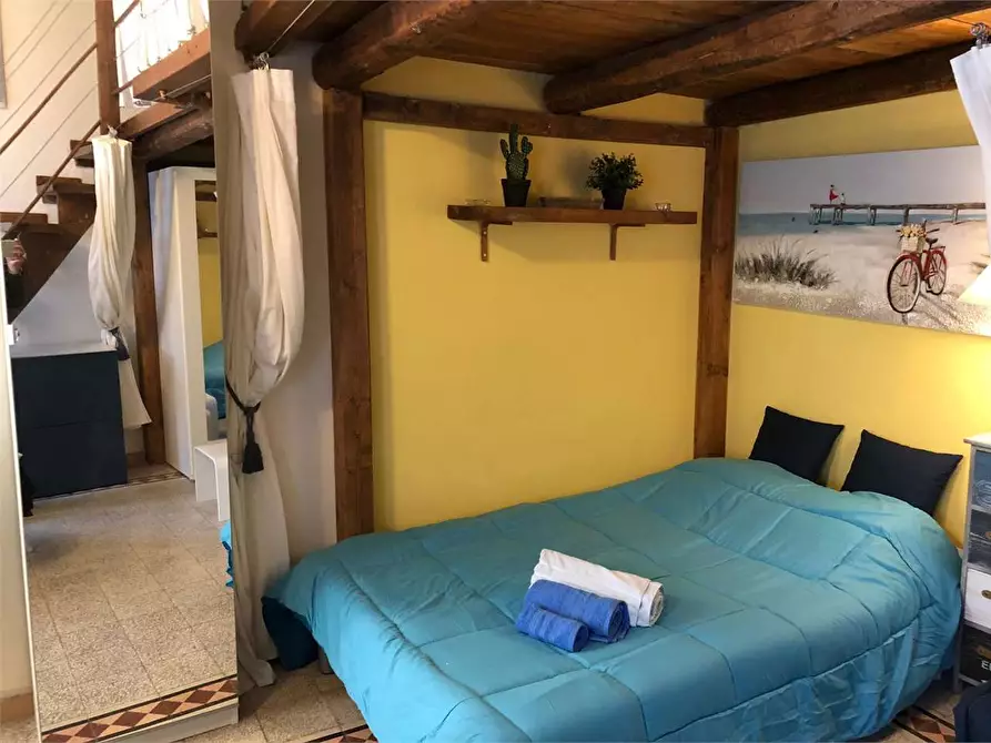 Immagine 13 di Appartamento in affitto  a Siracusa