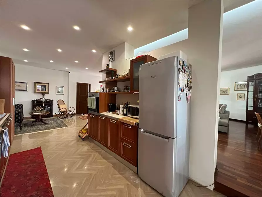 Immagine 8 di Villa in vendita  a Siracusa