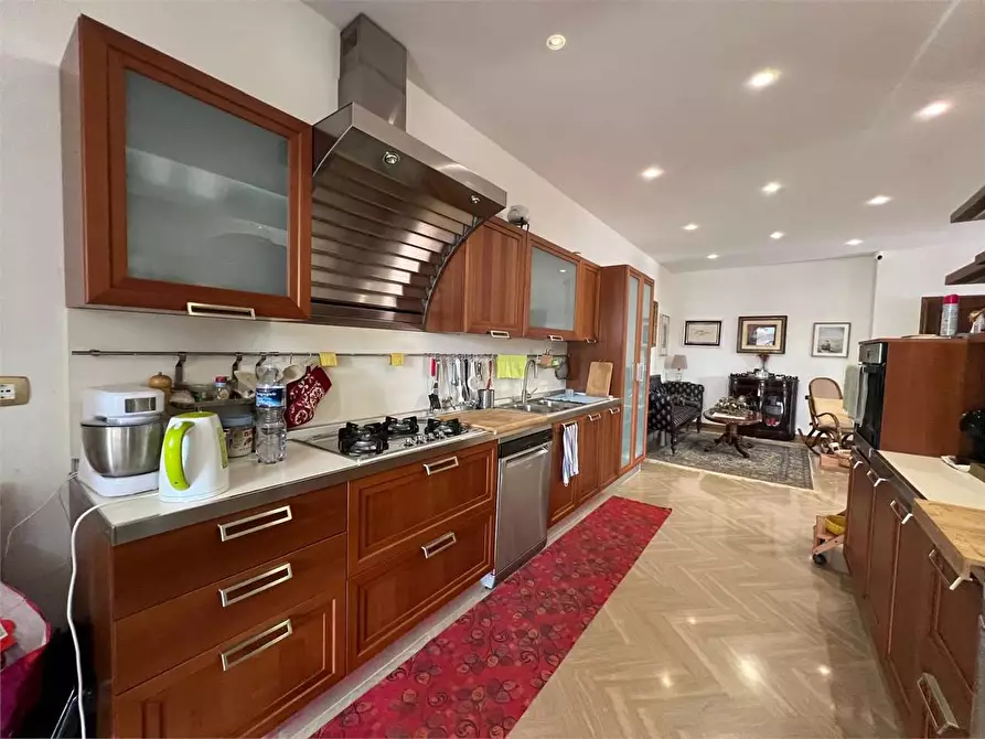 Immagine 9 di Villa in vendita  a Siracusa