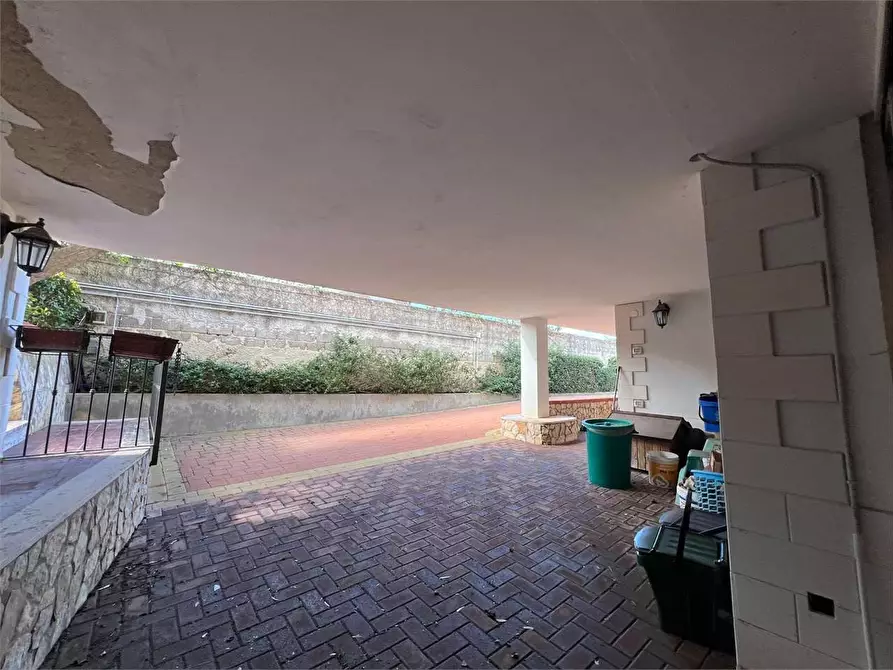 Immagine 30 di Villa in vendita  a Siracusa
