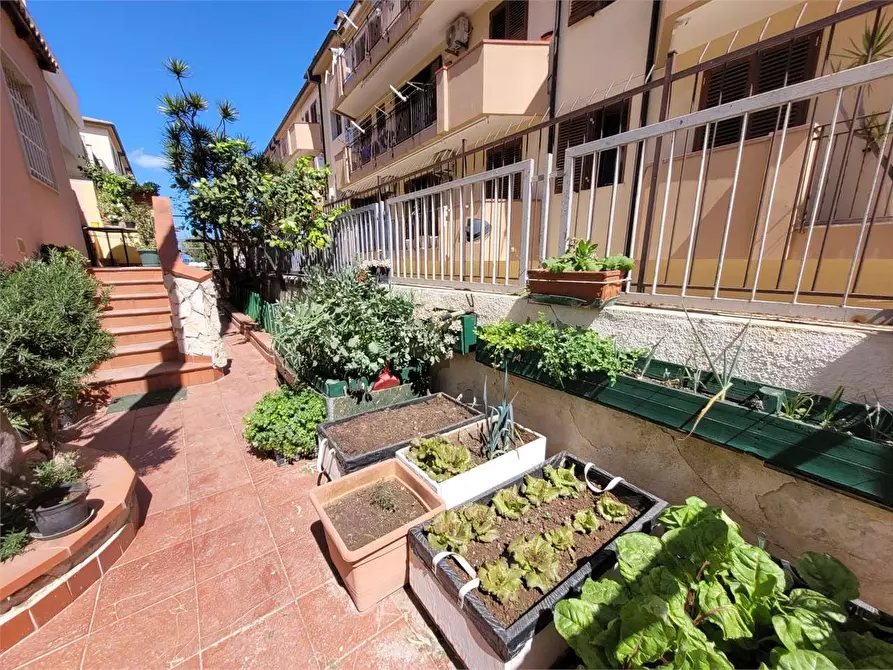 Immagine 3 di Villa in vendita  a Siracusa